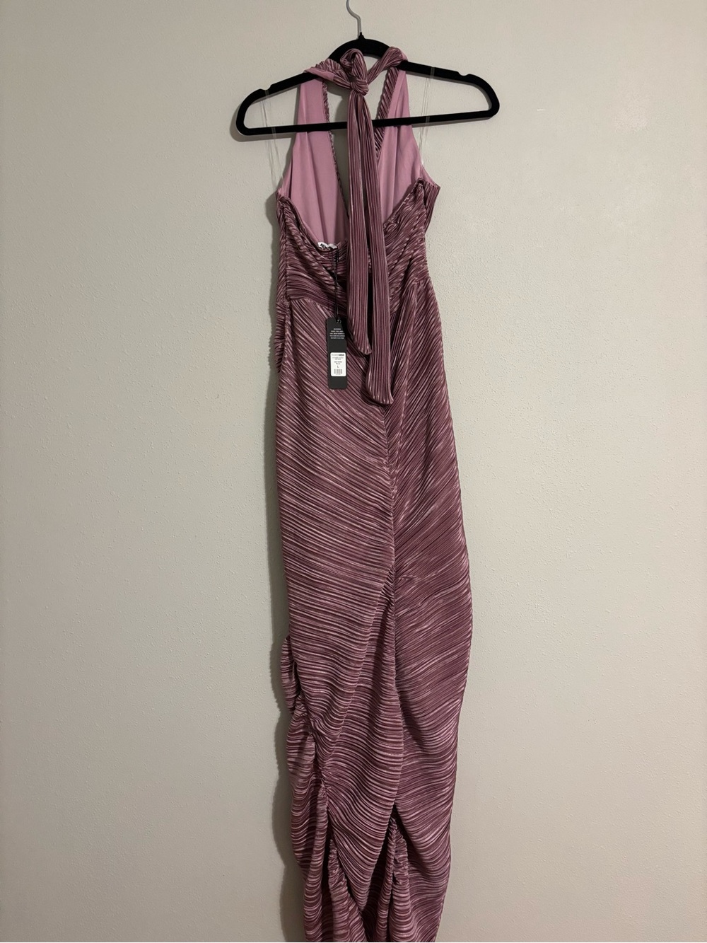Fashion Nova Pleated Halter Maxi Dress in Mauve - Picture 4 of 5